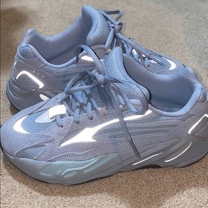 Yeezy 700 Hospital Blue